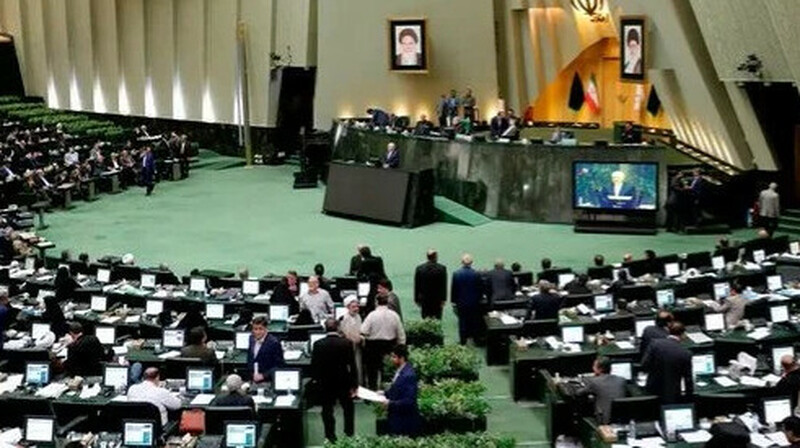 Парламент Ирана одобрил проект о приостановке сотрудничества с МАГАТЭ