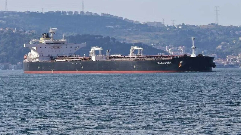 У берегов Ливии взорвался танкер с казахстанской нефтью