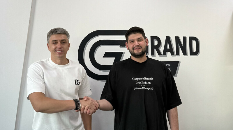 Казахстанская IT-компания Grand Games приобрела сервис доставки еды EMENU