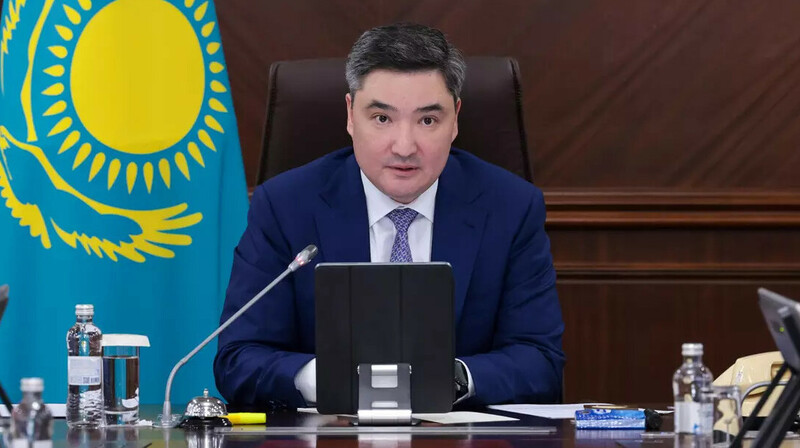 Бектенов подтвердил планы по дальнейшему повышению тарифов на ЖКУ