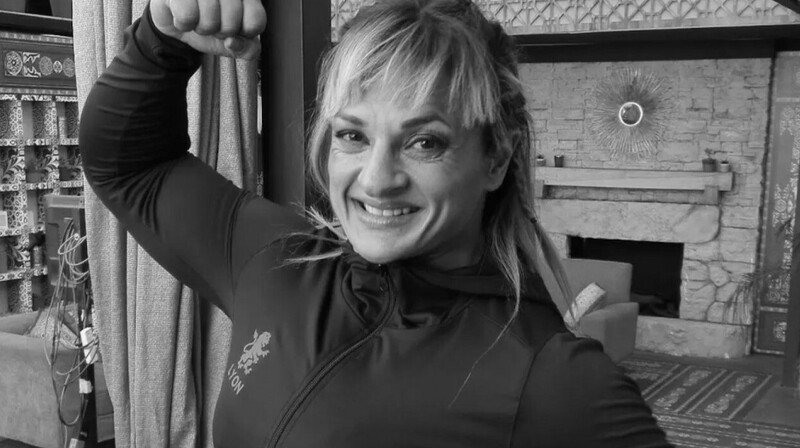 Бывшая чемпионка мира по боксу умерла после инсульта в 47 лет