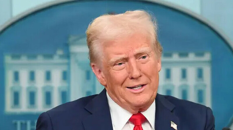 Трамп отдал приказ разместить атомные подлодки после слов Медведева
