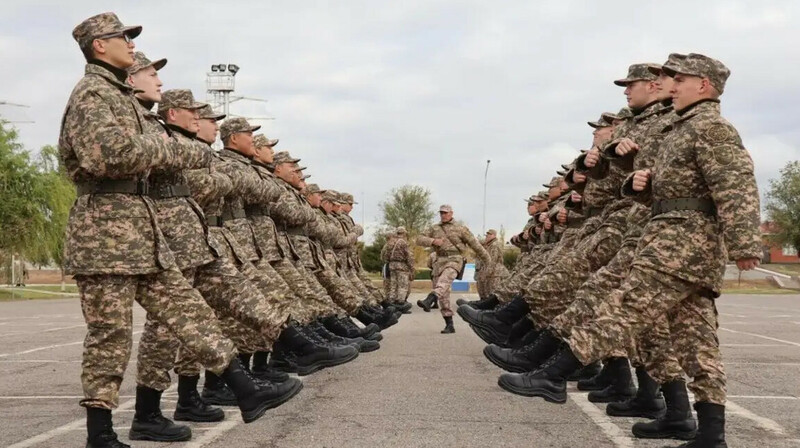 Теперь военнослужащие не смогут покупать или арендовать жилье у родных