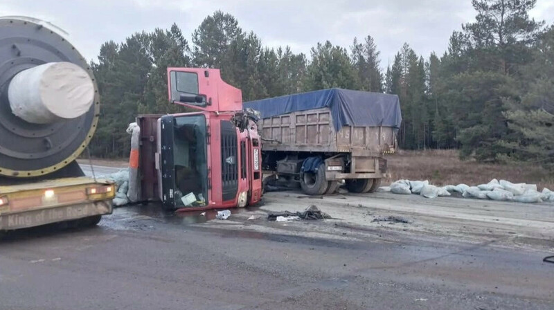 Три человека погибли в ДТП в области Абай