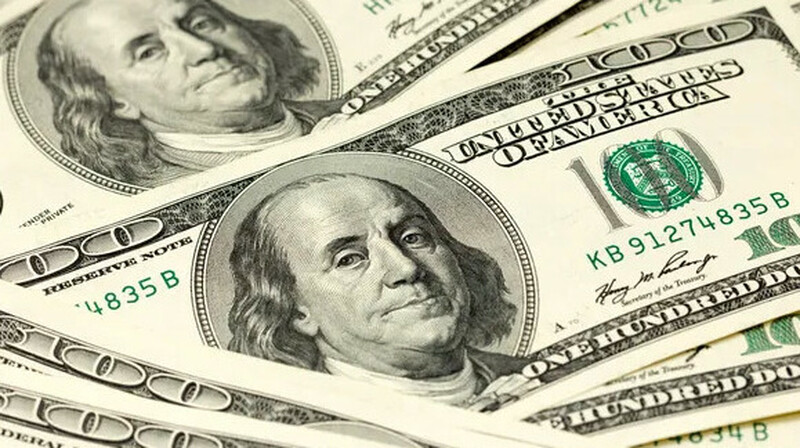 Доллар сильно подешевел к тенге на торгах