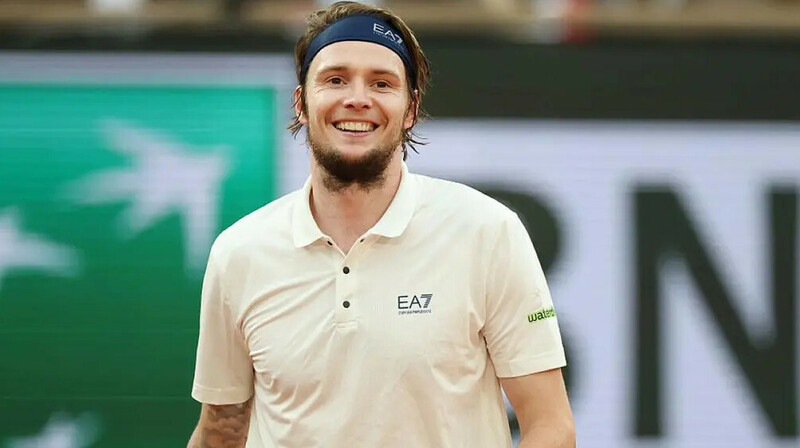 Казахстанский теннисист Александр Бублик установил личный рекорд