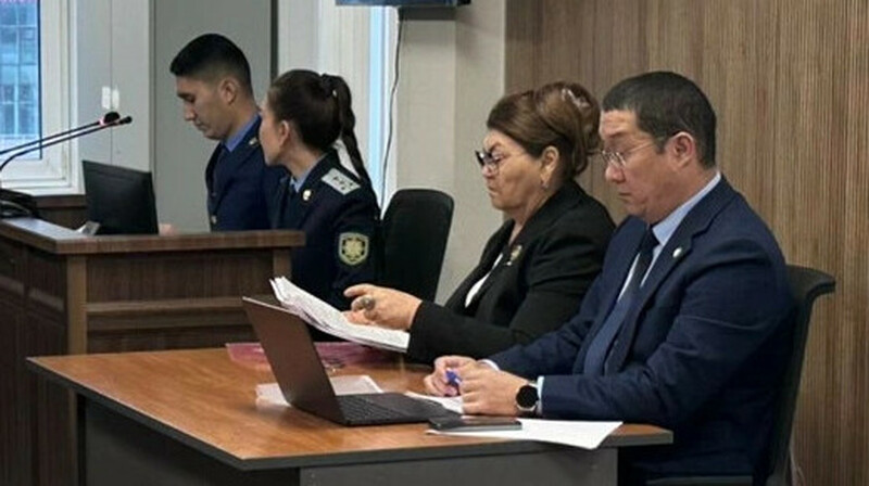 «У мужа рак и больное сердце»: мать Бишимбаева расплакалась в суде