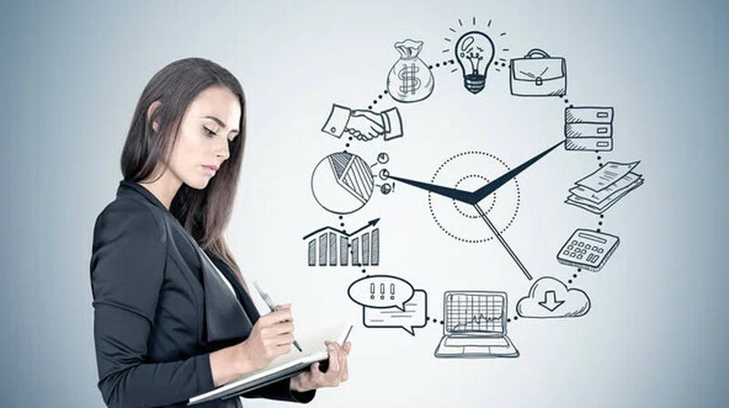 Инициативу о сокращенном рабочем дне для работающих родителей прокомментировали в Правительстве