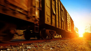 Грузовой поезд совершил наезд на человека в Жетысу