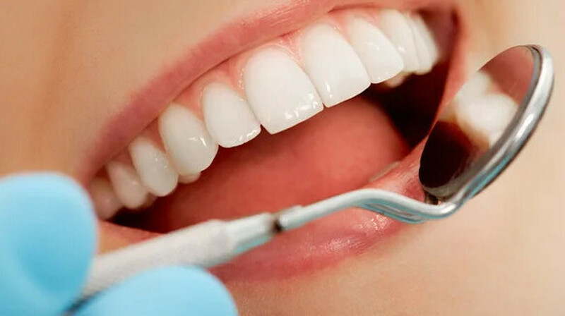 Пенсионные деньги больше нельзя будет тратить на лечение зрения в Казахстане