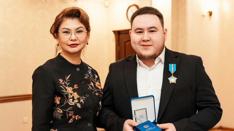 Обладатель «Грэмми» Иманбек награжден орденом «Құрмет»