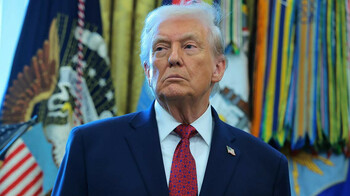 Трамп расширил список стран, гражданам которых запрещается въезд в США