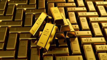 Цены на золото впервые в истории превысили $5200 за унцию