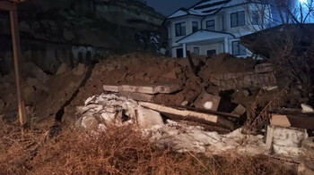 Оползень в Бесагаше снова накрыл дома: жители остались без защиты и без жилья